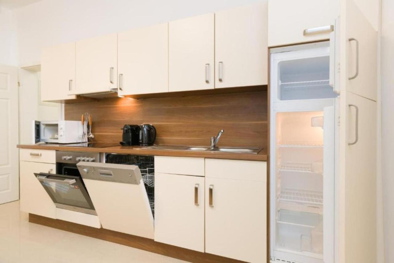 Apartment Waldmueler Vienna